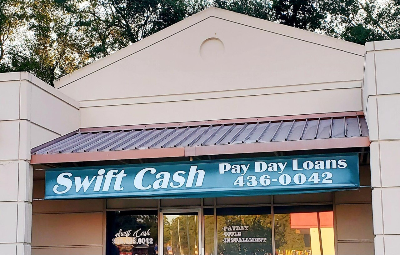 Ribbon Cutting Ceremony – Swift Cash