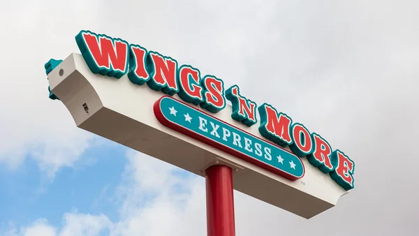 Coming Soon: Wings ’N More Express