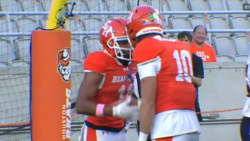 Miners Pull Away from Bearkats in Midweek Action